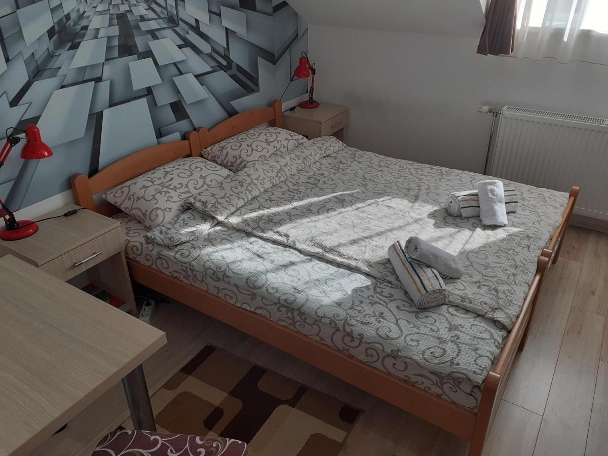 Apartamento Nadja Novi Sad Exterior foto