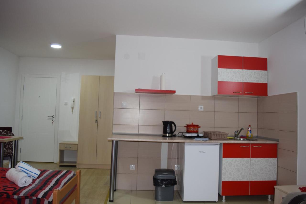 Apartamento Nadja Novi Sad Exterior foto